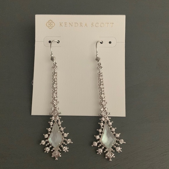 Kendra Scott Jewelry - Kendra Scott Reimer earrings